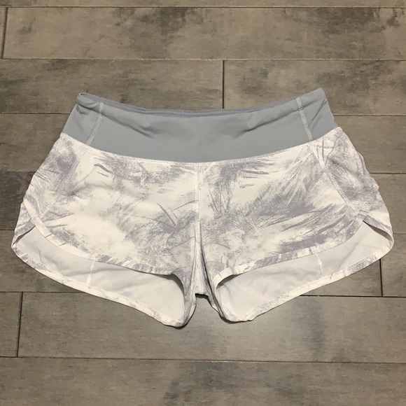 Lululemon Speed Short 2.5” - Breeze By White Light Cast/Light Cast - 4 - Picture 4 of 7